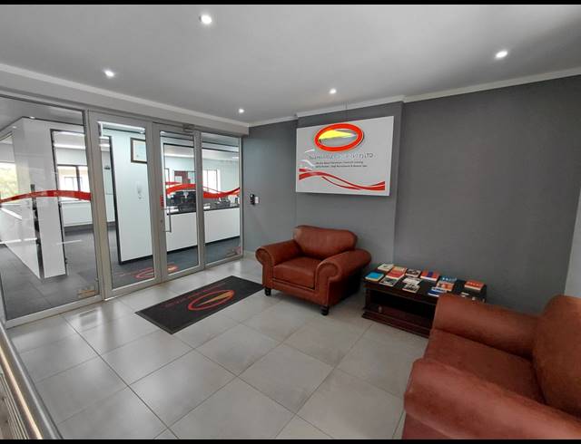 480M² OFFICE TO LET IN VORNA VALLEY